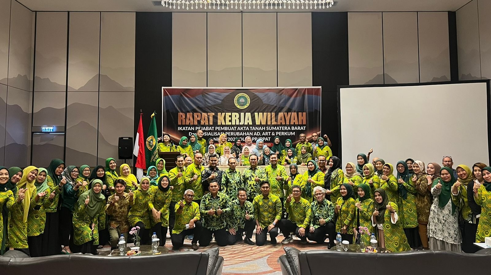 Sosialisasi Perubahan AD ART IPPAT dan Perkum 1/2023 ke 3 Pengwil di Sumatera Disambut Meriah