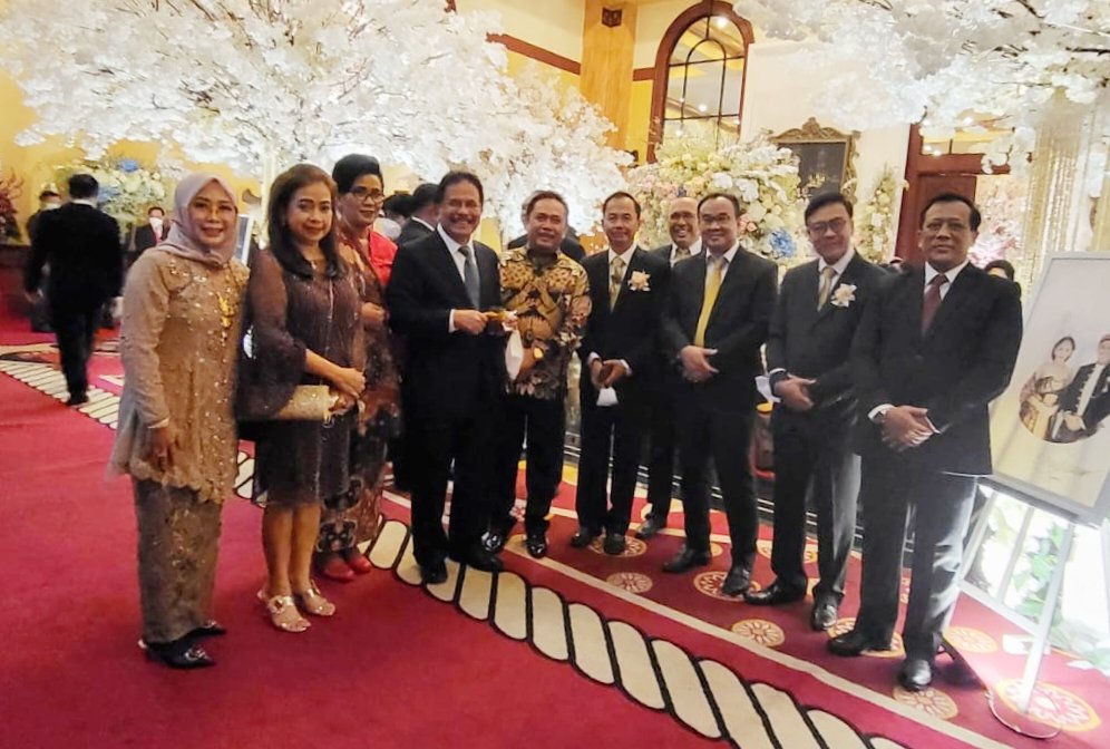 Ketum IPPAT Hadiri Pernikahan Putra Menteri ATR/BPN RI